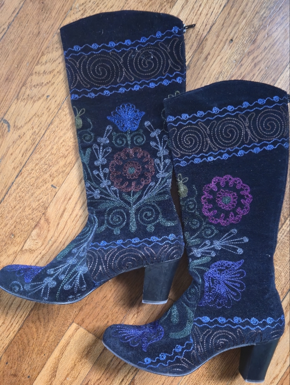 Artemis Design Co Embriodered Floral Velvet Boots
